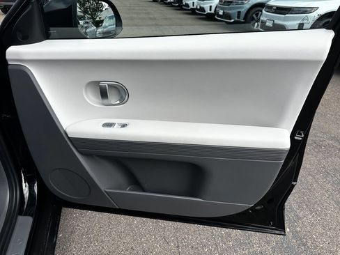 Used 2024 Hyundai Ioniq 5 SEL RWD image 14