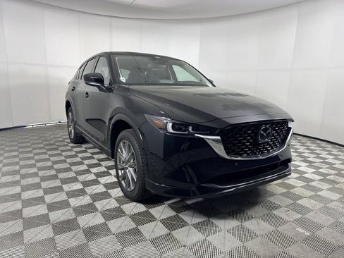 Certified 2025 MAZDA CX-5 AWD 2.5 S w/ Premium Plus Pkg image 4