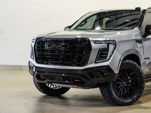 Used 2026 GMC Yukon AT4 w/ AT4 Premium Plus Package AWD/4WD image 20