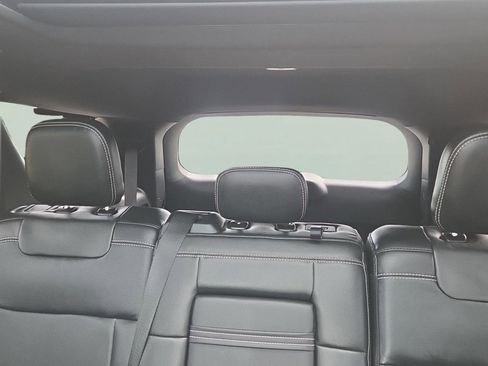 Used 2021 Ford Explorer ST w/ Equipment Group 401A AWD/4WD image 19