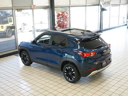 Used 2021 Chevrolet TrailBlazer LT w/ Sun and Liftgate Package AWD/4WD image 55