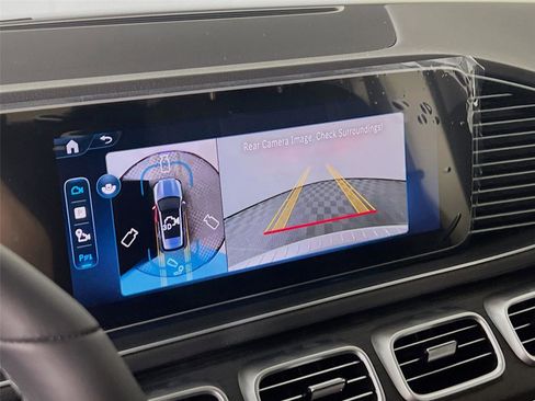 New 2026 Mercedes-Benz GLE 450 4MATIC image 14