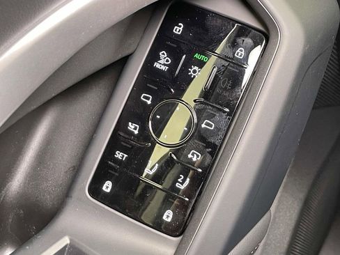 New 2025 Audi Q5 Premium Plus image 36