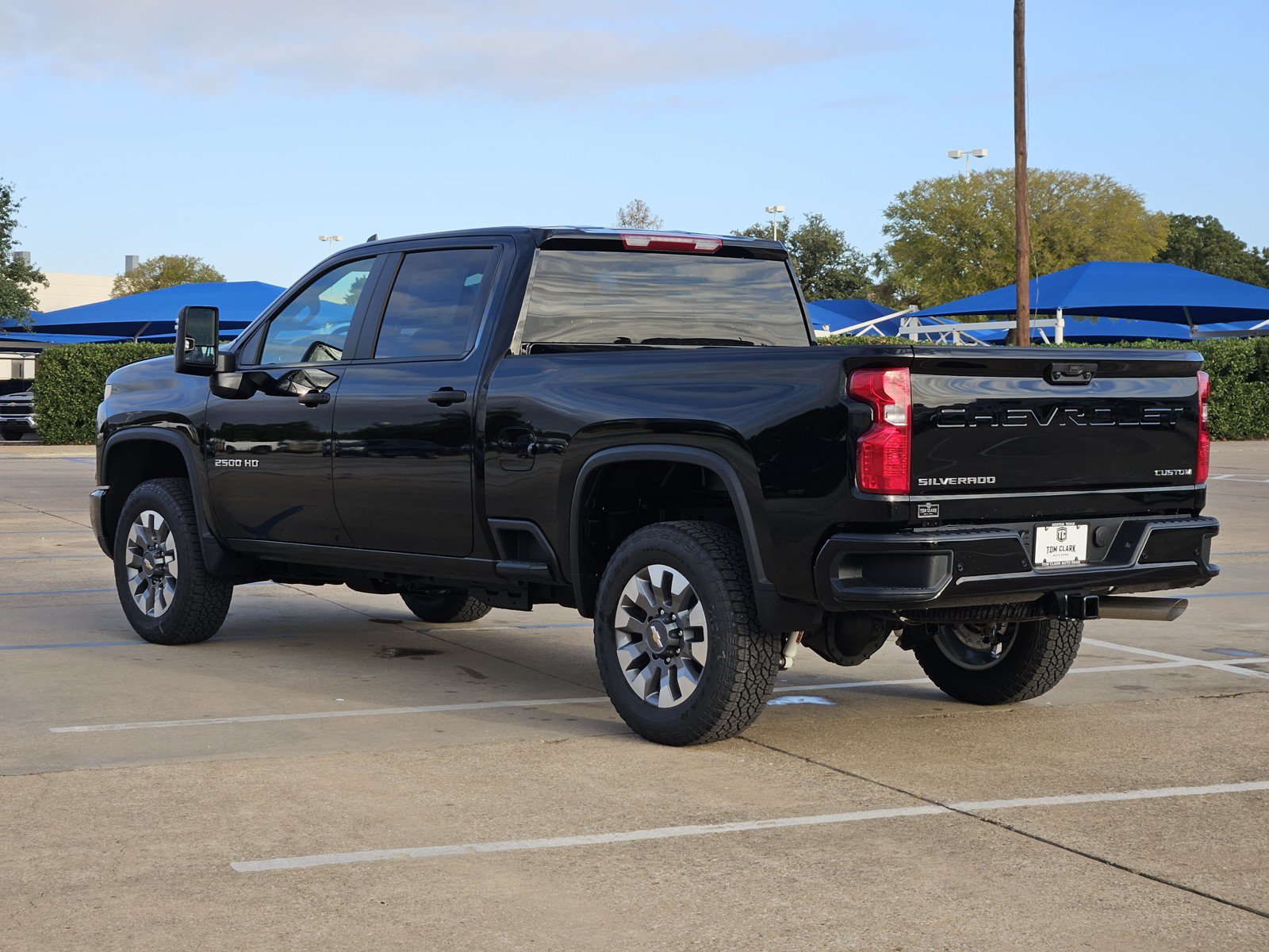 New 2026 Chevrolet Silverado 2500 Custom w/ Custom Value Package AWD/4WD image 3