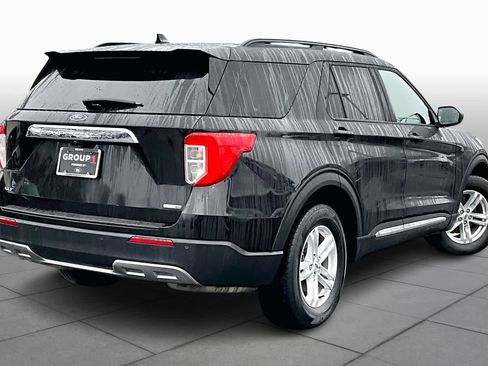 Used 2020 Ford Explorer XLT w/ Equipment Group 202A image 13