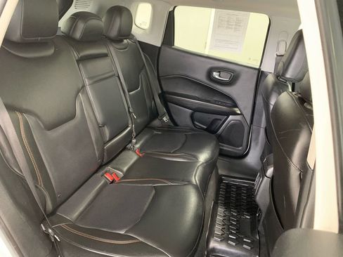 Used 2018 Jeep Compass Limited w/ Navigation Group image 24