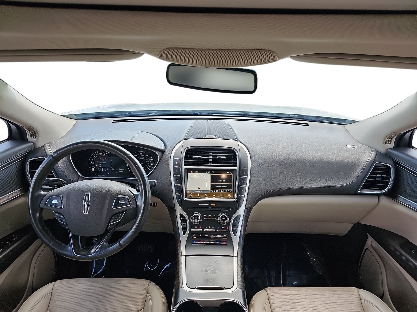 Used 2017 Lincoln MKX Reserve AWD/4WD image 13