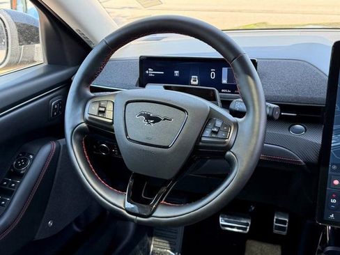 Certified 2025 Ford Mustang Mach-E Premium w/ Sport Appearance Package AWD/4WD image 4