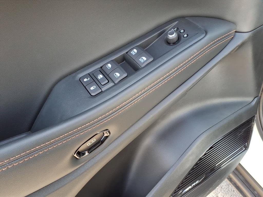 New 2026 Jeep Cherokee Limited AWD/4WD image 17