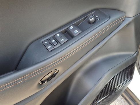 New 2026 Jeep Cherokee Limited image 17