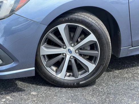 Used 2018 Subaru Legacy 2.5i Limited AWD/4WD image 3