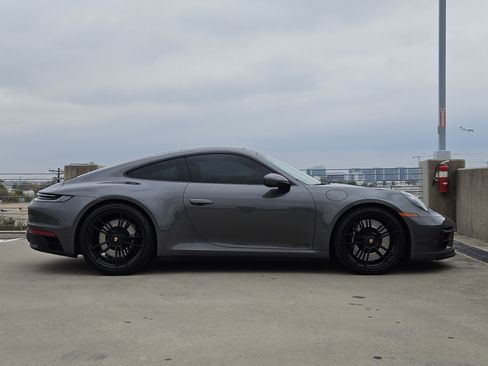Certified 2023 Porsche 911 Carrera 4 GTS image 9
