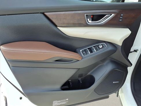 Used 2021 Subaru Ascent Touring w/ Popular Package #2A image 14