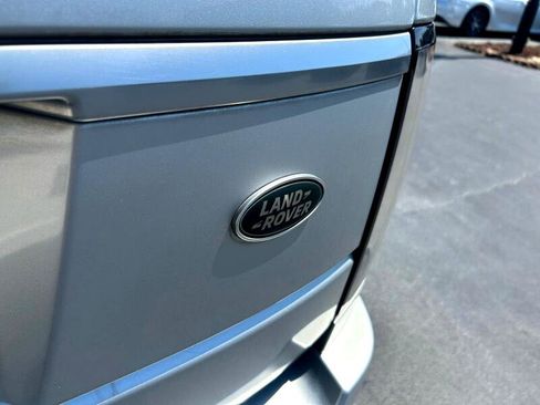 Used 2016 Land Rover Range Rover HSE image 35