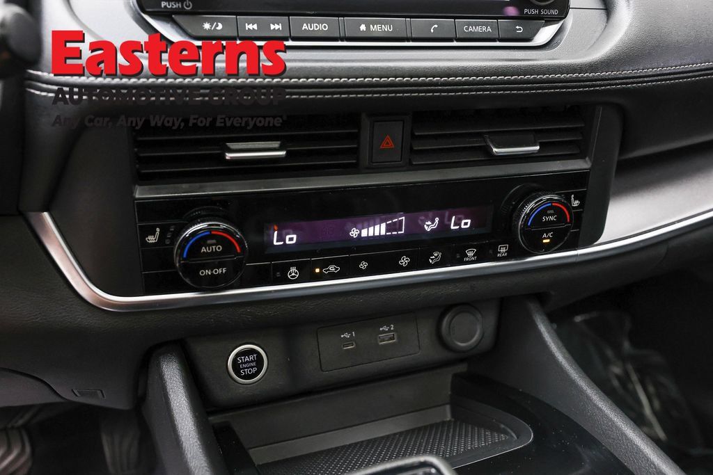 Used 2023 Nissan Rogue SV w/ SV Premium B Package AWD/4WD image 22