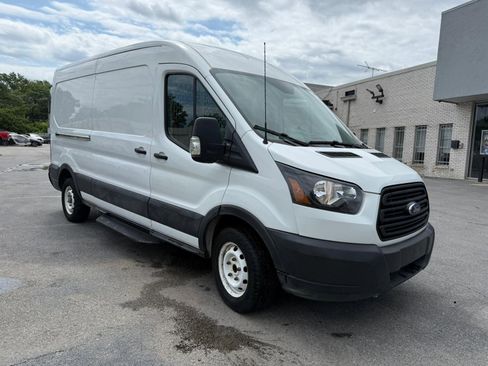 Used 2019 Ford Transit 150 148 Medium Roof image 4