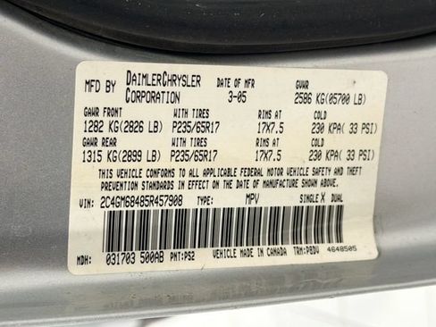 Used 2005 Chrysler Pacifica Touring FWD image 27