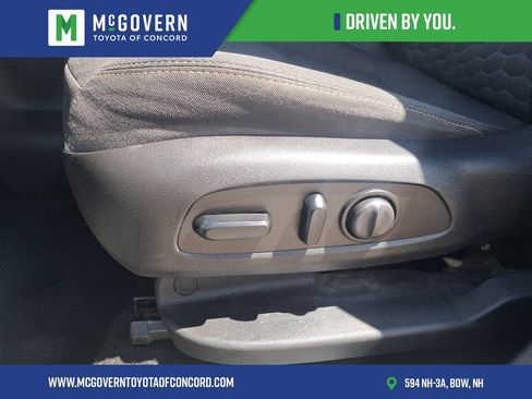 Used 2018 Chevrolet Equinox LT AWD/4WD image 14