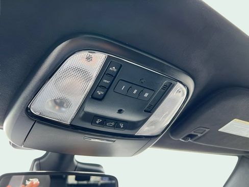 Used 2021 Dodge Durango Citadel w/ Premium Entertainment Group AWD/4WD image 35