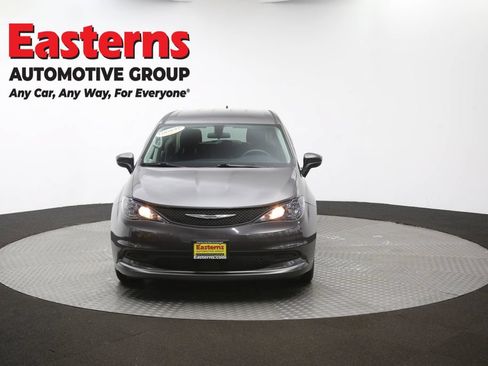Used 2022 Chrysler Voyager LX FWD image 52
