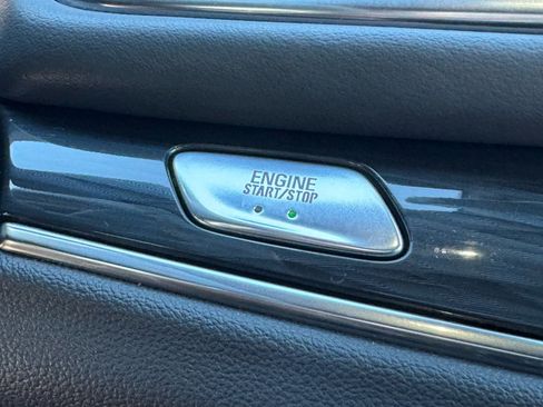 Used 2023 Buick Enclave Essence w/ Sound and Sites Package image 29