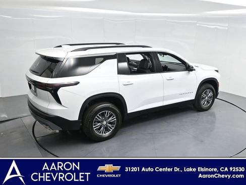 New 2026 Chevrolet Traverse LT w/ Driver Confidence Package image 43