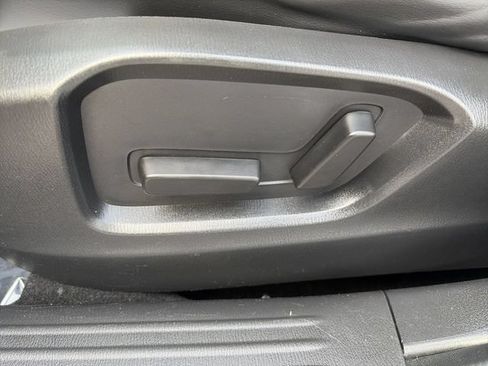 Used 2021 MAZDA CX-5 Touring FWD image 12