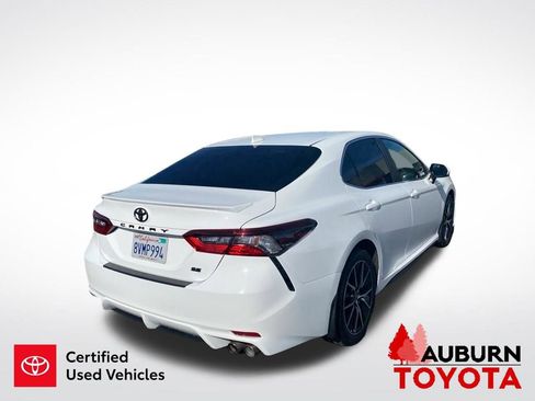 Certified 2021 Toyota Camry SE w/ Blackout Package (TMS) FWD image 8