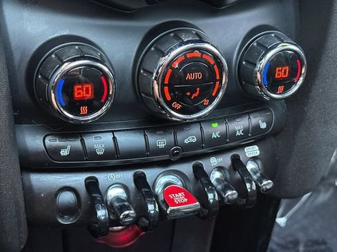 Used 2021 MINI Cooper S w/ 6.5" Touchscreen Package FWD image 22