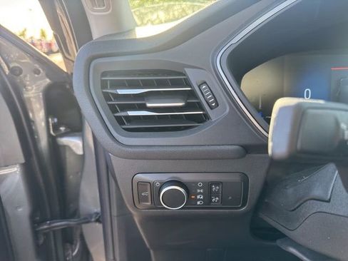 Used 2025 Ford Escape Active w/ Cold Weather Package FWD image 14