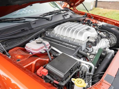Used 2020 Dodge Challenger SRT Hellcat Redeye image 19