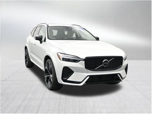 New 2026 Volvo XC60 T8 Ultra AWD/4WD image 7