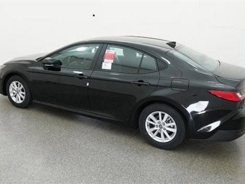 New 2026 Toyota Camry LE image 70