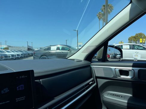 Used 2025 Hyundai Santa Fe SEL image 38