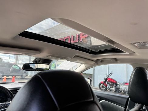 Used 2022 Nissan Rogue Sport SL w/ Premium Package image 37