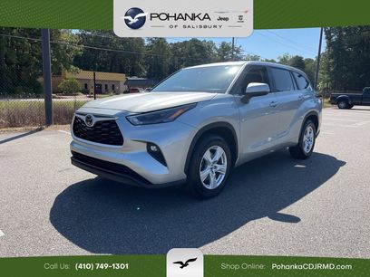 Used 2024 Toyota Highlander LE