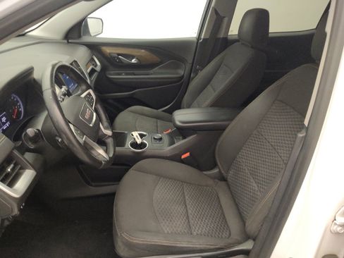 Used 2018 GMC Terrain SLE FWD image 17