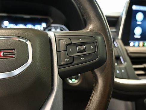 Used 2021 GMC Yukon XL SLT w/ SLT Premium Package image 26