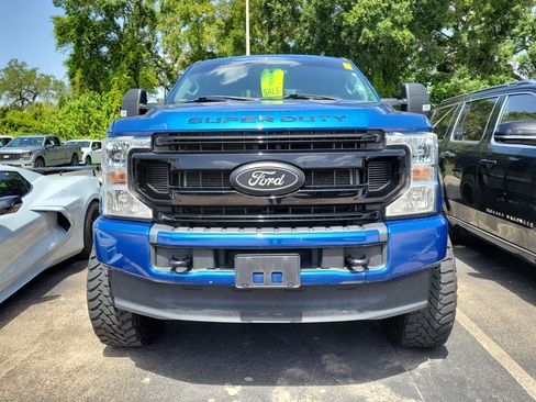 Used 2022 Ford F250 XLT AWD/4WD image 2