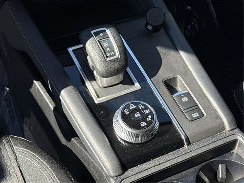 Used 2022 Mitsubishi Outlander ES image 22