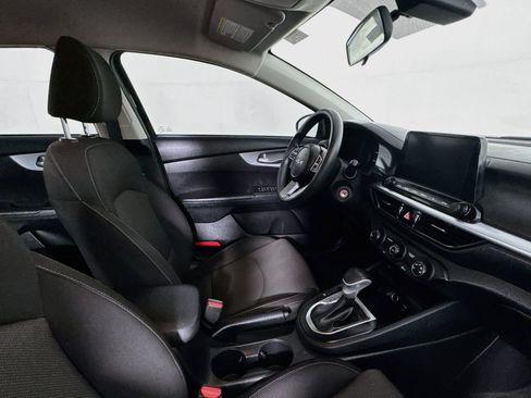 Used 2023 Kia Forte LXS FWD image 26