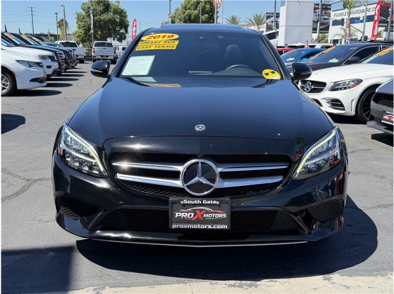 Used 2019 Mercedes-Benz C 300 Sedan image 2