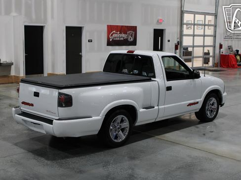 Used 2003 GMC Sonoma SLS w/ SLS Preferred Equipment Group RWD image 33