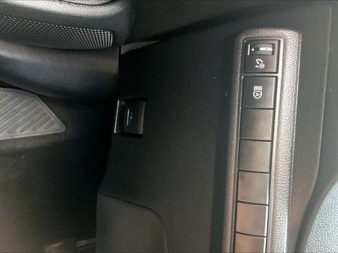 Used 2024 Toyota Corolla LE FWD image 32