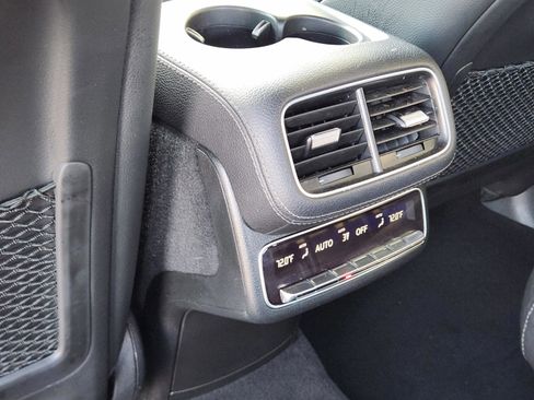 Used 2023 Mercedes-Benz GLS 450 4MATIC image 29
