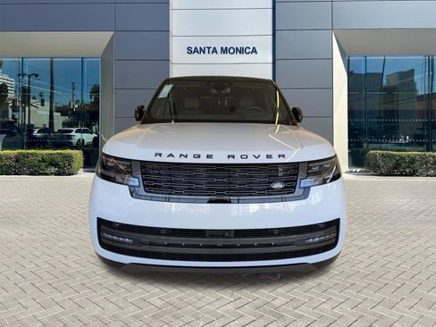 New 2026 Land Rover Range Rover Long Wheelbase SE AWD/4WD image 2