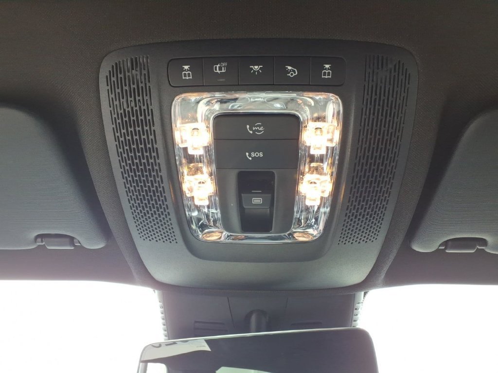 Certified 2026 Mercedes-Benz GLB 250 4MATIC image 25