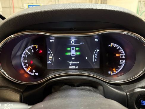 Used 2015 Jeep Grand Cherokee Limited image 20