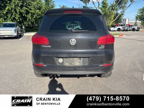 Used 2016 Volkswagen Tiguan R-Line AWD/4WD image 7
