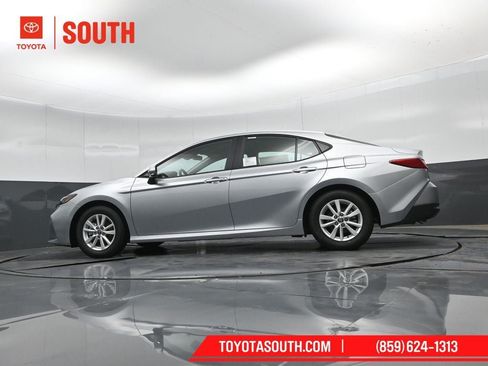 New 2026 Toyota Camry LE w/ Convenience Package FWD image 43